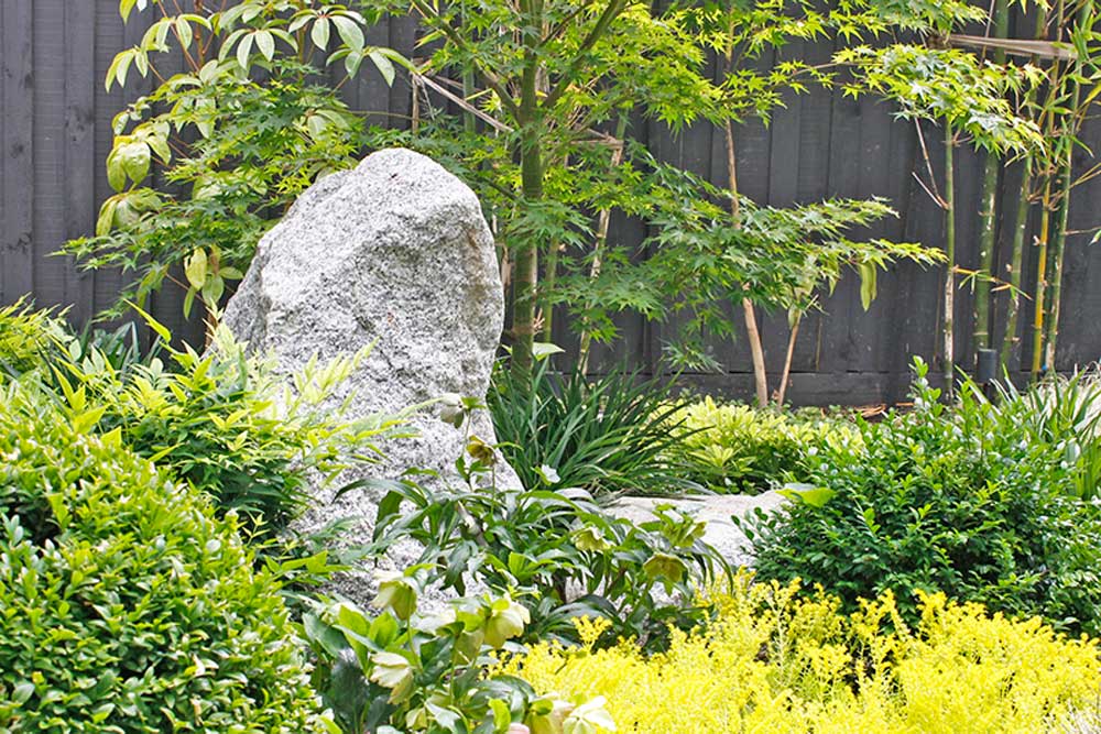 How to incorporate Rock Boulders in Landscape Design